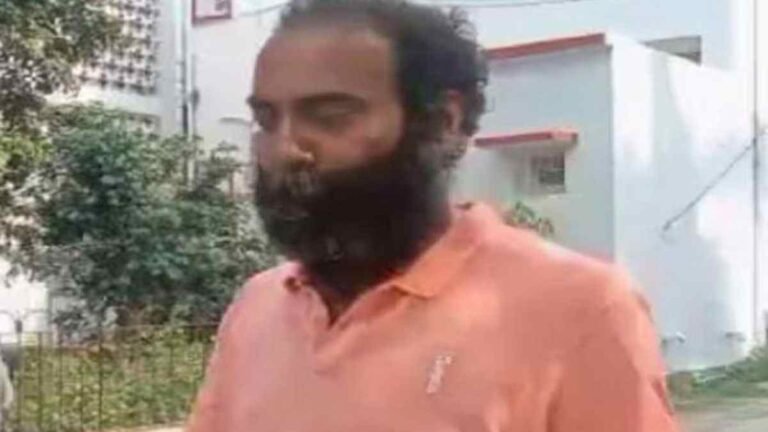 Bihar Man Whom People Believed To Be Dead Found Eating Momos In Noida