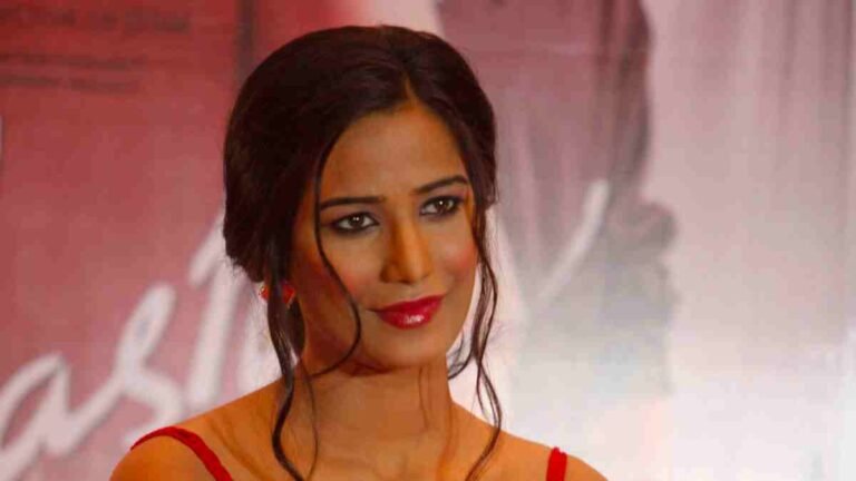 Poonam Pandey Slapped With Rs 100 Cr Defamation Case For Faking Her Death