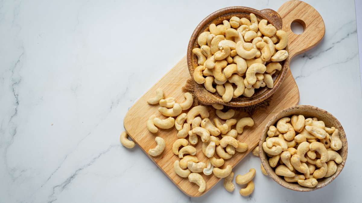 eat-cashews-to-lose-weight-know-the-health-benefits-of-kaju-times