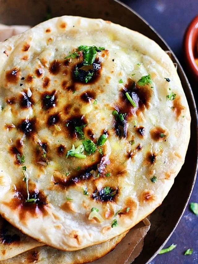 paneer-kulcha-recipe-1