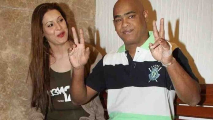 Vinod Kambli Andrea Hewitt