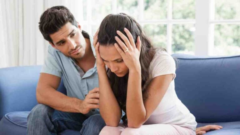 7 Signs Your Partner May Not Be Emotionally Supportive