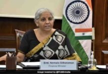 Sitharaman: Govt Focused on Promoting Digital Payments and Small Denomination Notes