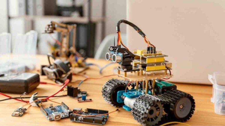 How Automation Hardware Powers Smart, Connected Operations