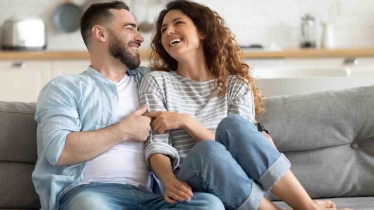 5 Signs You’re in a Secure Relationship, According to a Relationship Expert