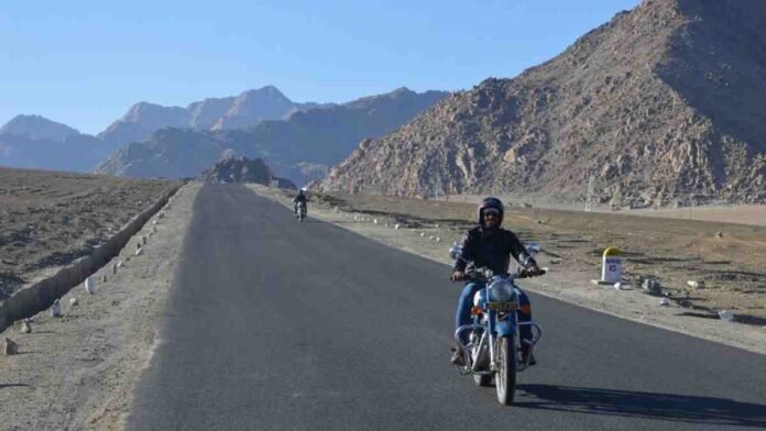 Bollywood style motorcycle rides