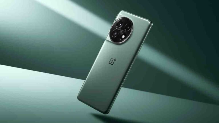 OnePlus 11 5G Receives OxygenOS 15 Update in India With Fresh Features and Security Fixes