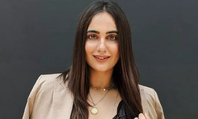 Old Hollywood Charm Meets Modern Boldness In Kusha Kapila’s Red Look