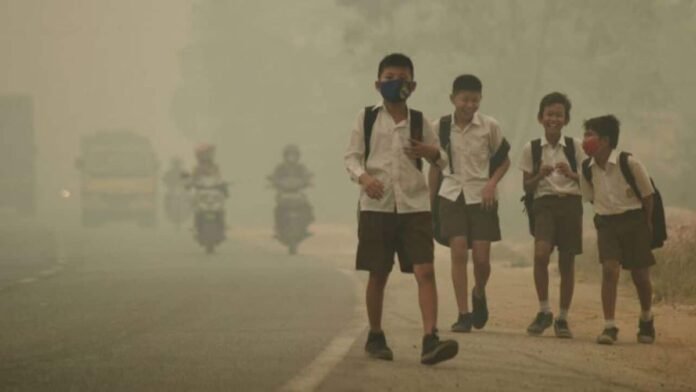 How-Is-Delhi-NCRs-Rising-Pollution-Putting-Childrens-Hearts-At-Risk-Read-To-Find-Out.jpg