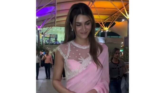 Kriti Sanon’s Blush Saree Proves Airport Fashion Can Be Effortless And Ethereal Kriti Sanon’s Blush Saree Proves Airport Fashion Can Be Effortless And Ethereal