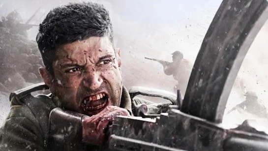 Farhan Akhtar’s 120 Bahadur Makes History With Release Across 800 Defence Cinema Halls