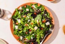Think Salads Are Always Healthy? Experts Reveal The Surprising Truth About Salads