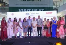 Real Fighters on the Ramp: Oberoi Mall Hosts Inspiring Women’s Day Event Celebrating Cancer Warriors Real Fighters on the Ramp: Oberoi Mall Hosts Inspiring Women’s Day Event Celebrating Cancer Warriors