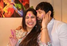 Holi Reunion!! Nivaan Sen and Neelu Mahadur Sen Celebrate Together