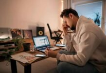 Work-From-Home Fatigue Is Hitting Hard, Here’s How to Fix It Before It Burns You Out