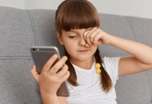 Too Much Screen Time? Experts Warn Parents About Hidden Eye Problems Affecting Kids