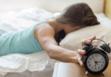 Waking Up Early Isn’t Always Healthy, Sleep Experts Reveal The Truth
